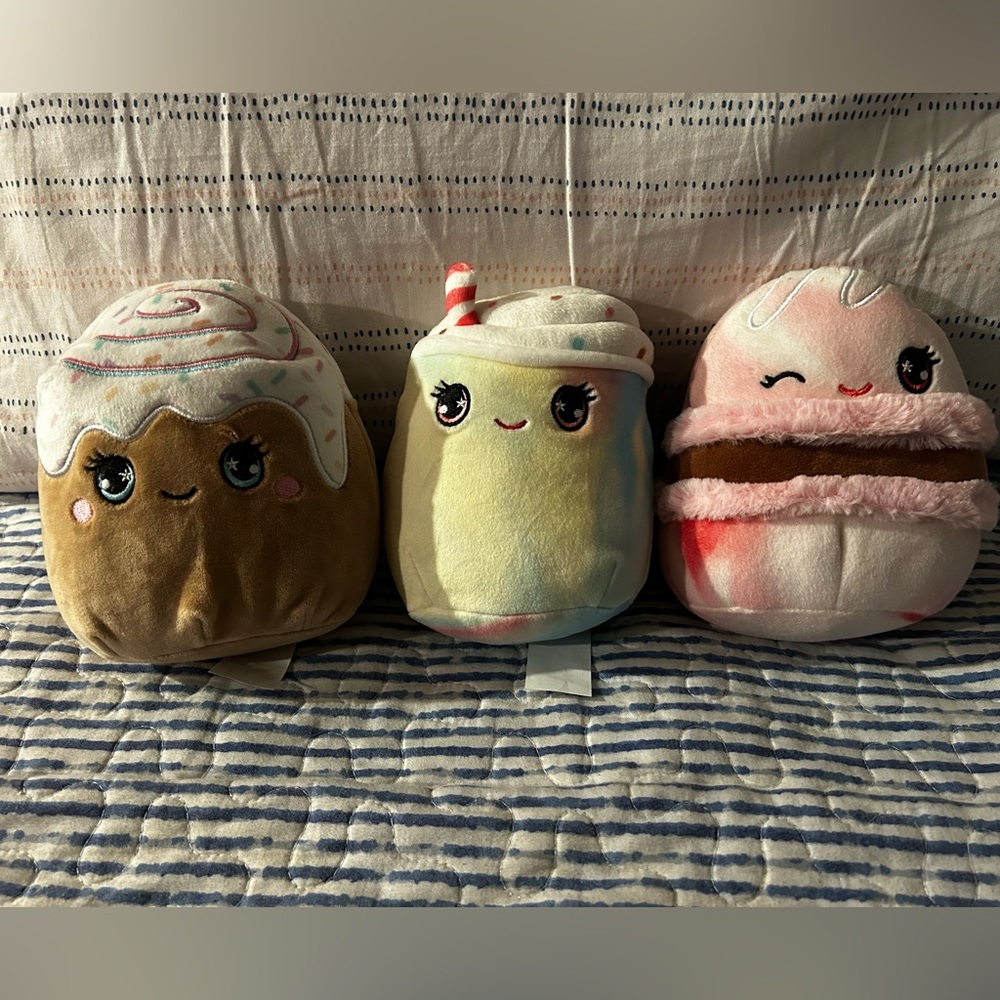 Squishmallows bundle of 3 mystery squish